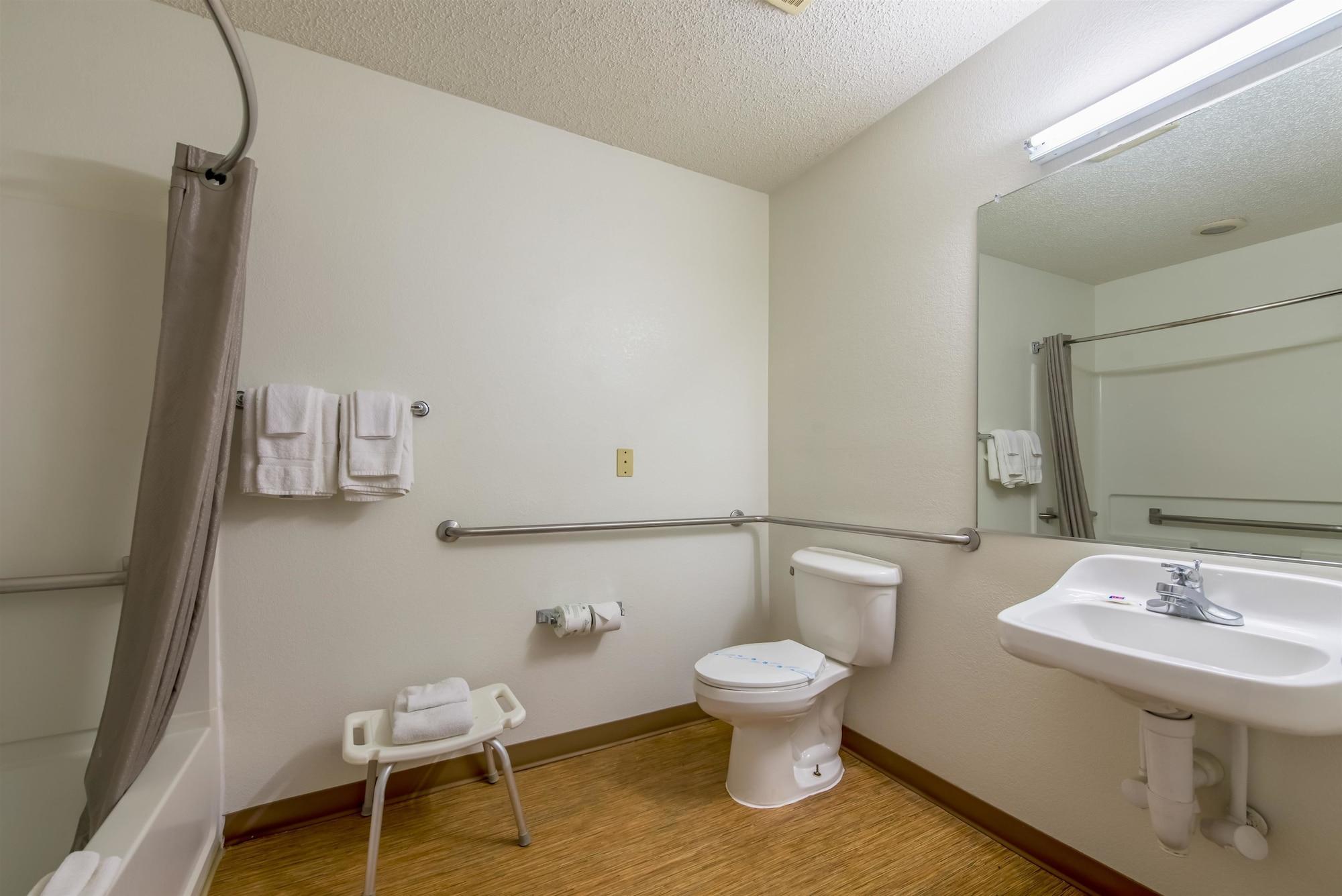 Motel 6 Indianapolis Carmel Eksteriør bilde